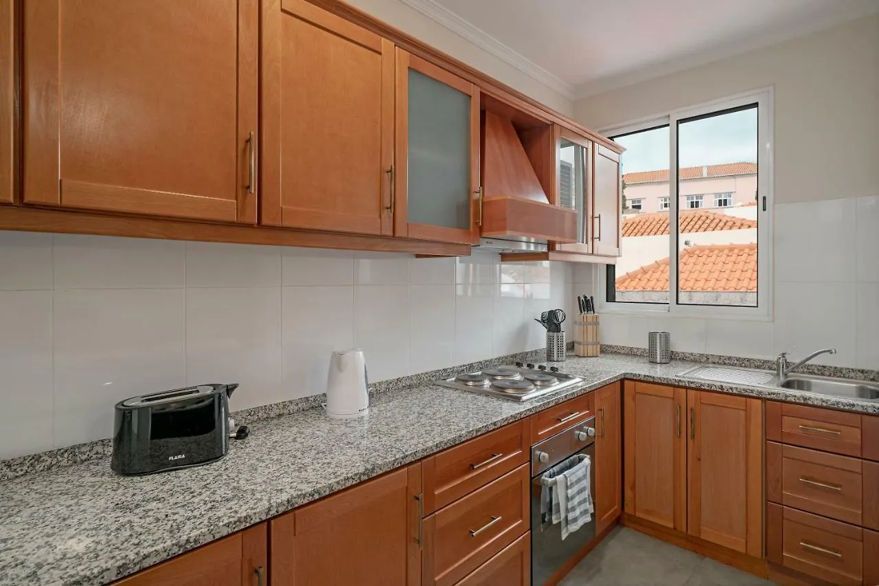 Ourmadeira - Taberna Apartments, Old Town Funchal  0*, Funchal (Madeira) Portogallo