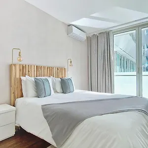 Appartamento Upscales By Lovelystay - Private Parking, Funchal (Madeira)