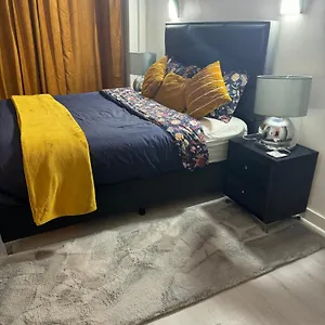 https://appartement-duplex-2-chambre-luxueuse-au-centre-ville.brusselshotelsbook.com