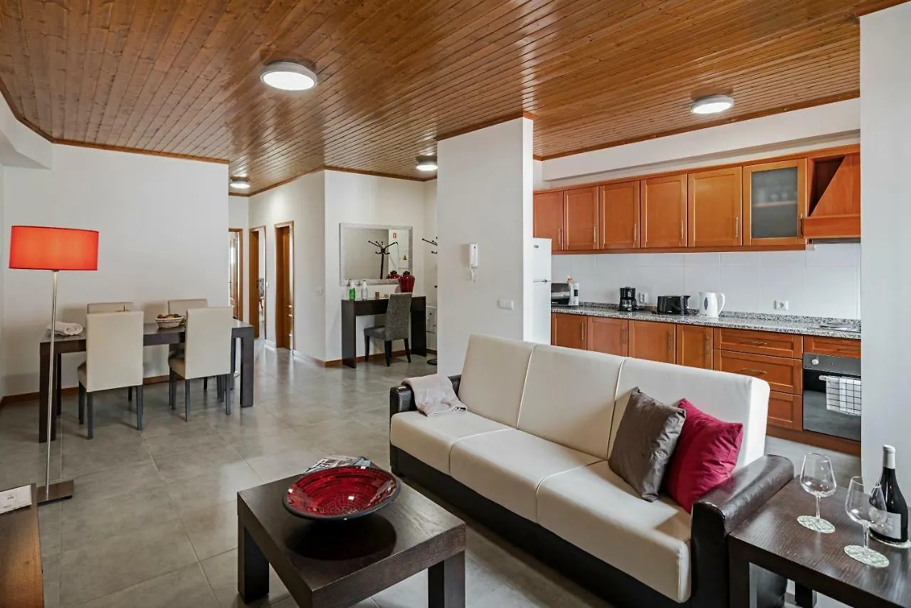 Ourmadeira - Taberna Apartments, Old Town 0*, Funchal (Madeira) Portugal